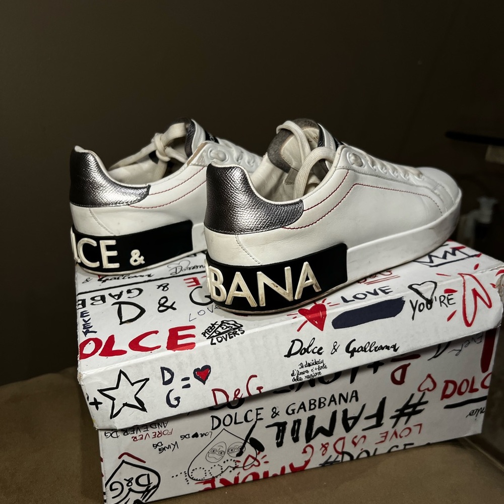 Dolce & Gabbana Low Top Sneakers